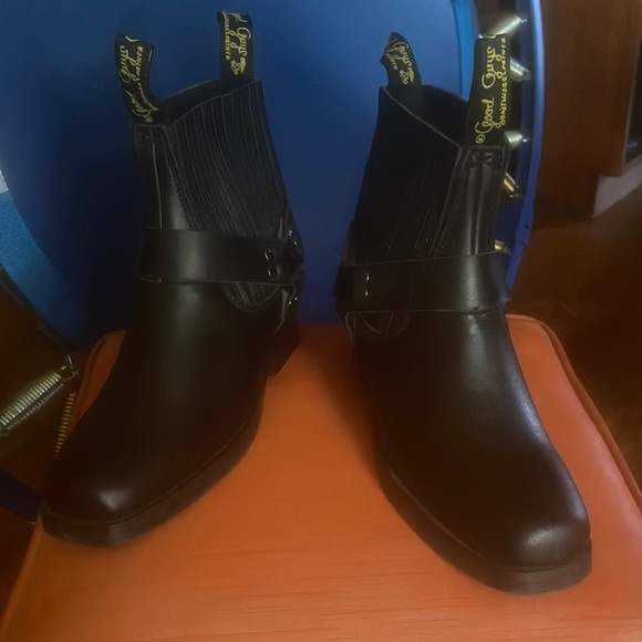 Never worn Good Guys Eddy Boot - Picture 2 of 4